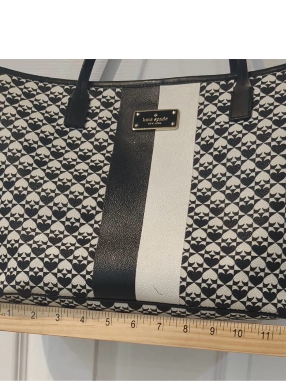 Kate Spade New York Penn Place Margareta Tote - Picture 2 of 7